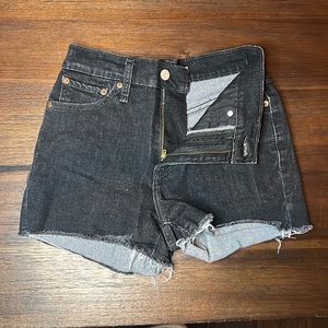 Black Levi’s High Rise Shorts